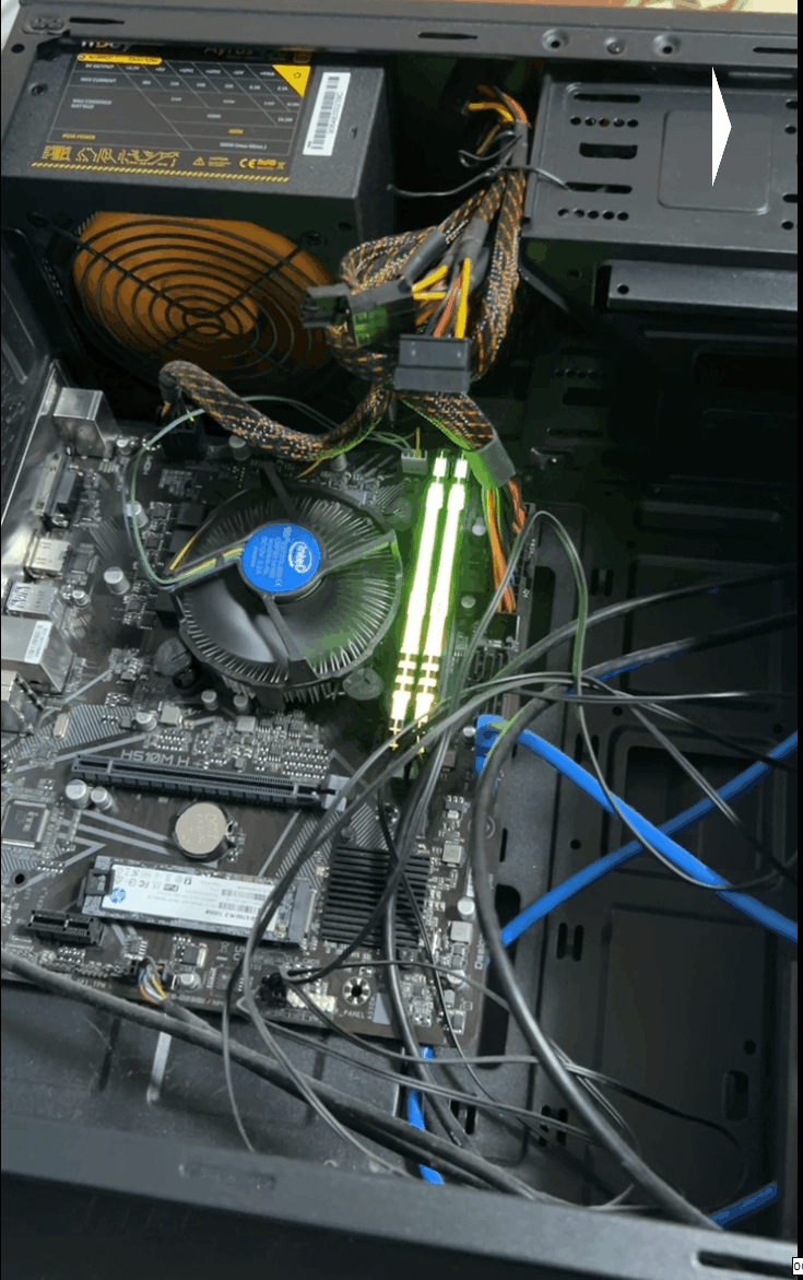 My self-hosting setup | A look at the hardware running this blog Selfhosting rig